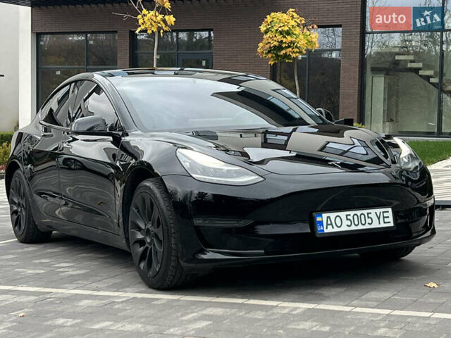 Черный Тесла Модель 3, объемом двигателя 0 л и пробегом 93 тыс. км за 15600 $, фото 1 на Automoto.ua
