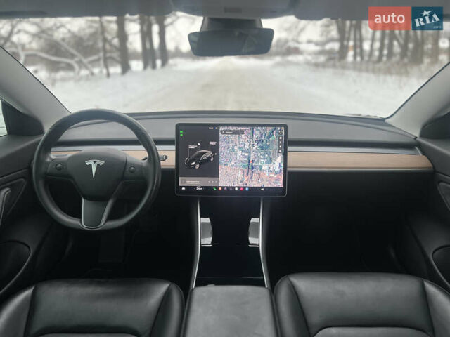 Черный Тесла Модель 3, объемом двигателя 0 л и пробегом 78 тыс. км за 16300 $, фото 78 на Automoto.ua