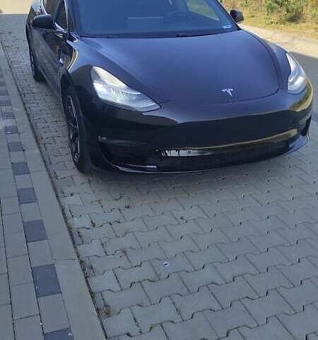 Черный Тесла Модель 3, объемом двигателя 0 л и пробегом 170 тыс. км за 10600 $, фото 1 на Automoto.ua