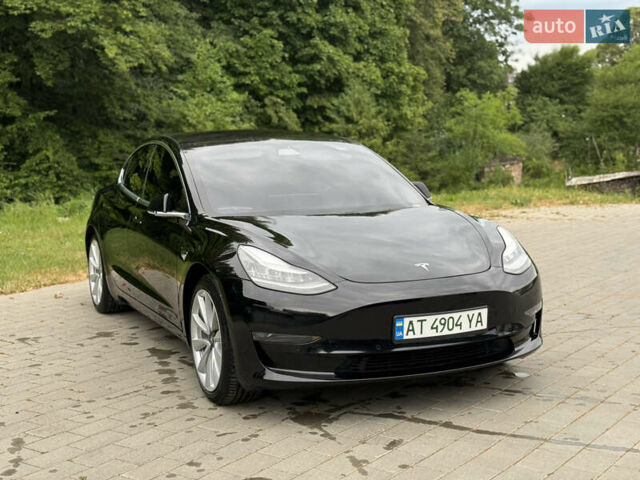Черный Тесла Модель 3, объемом двигателя 0 л и пробегом 150 тыс. км за 15350 $, фото 12 на Automoto.ua