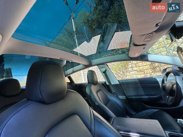 Черный Тесла Модель 3, объемом двигателя 0 л и пробегом 116 тыс. км за 18900 $, фото 18 на Automoto.ua