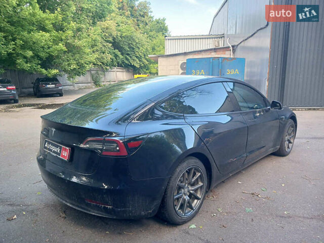 Черный Тесла Модель 3, объемом двигателя 0 л и пробегом 190 тыс. км за 16290 $, фото 4 на Automoto.ua