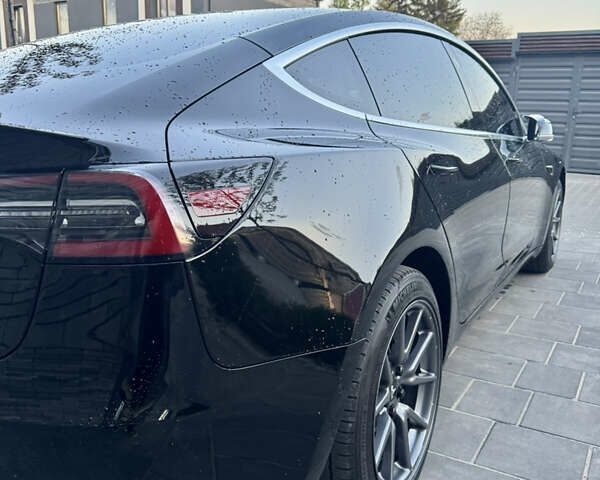 Черный Тесла Модель 3, объемом двигателя 0 л и пробегом 142 тыс. км за 15500 $, фото 10 на Automoto.ua