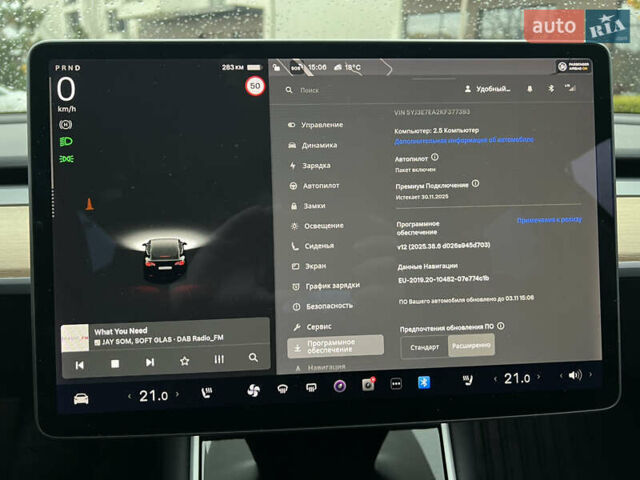 Черный Тесла Модель 3, объемом двигателя 0 л и пробегом 93 тыс. км за 15600 $, фото 57 на Automoto.ua