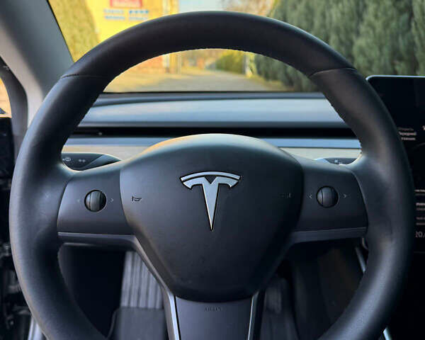 Чорний Тесла Модель 3, об'ємом двигуна 0 л та пробігом 137 тис. км за 13200 $, фото 15 на Automoto.ua