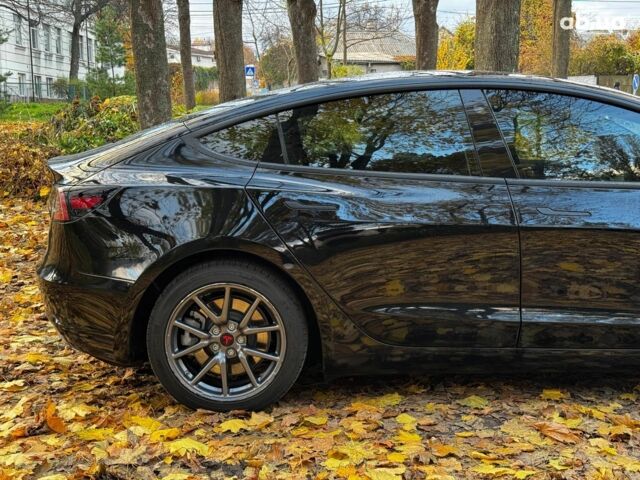 Черный Тесла Модель 3, объемом двигателя 0 л и пробегом 65 тыс. км за 25390 $, фото 4 на Automoto.ua