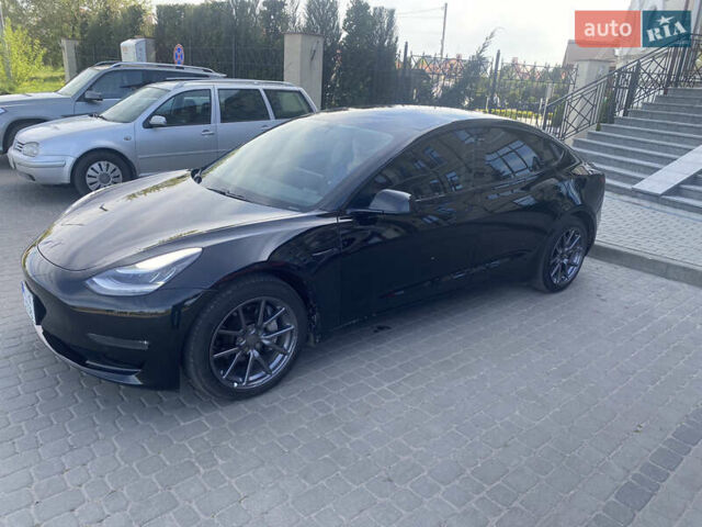 Тесла Модель 3 2019 у Львові на Automoto.ua Чорний Тесла Модель 3, об'ємом двигуна 0 л та пробігом 107 тис. км за 23900 $, фото 27 на Automoto.ua