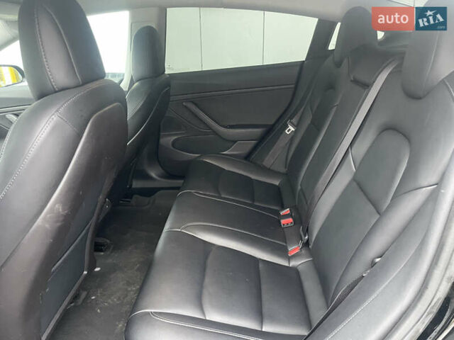 Черный Тесла Модель 3, объемом двигателя 0 л и пробегом 138 тыс. км за 18000 $, фото 6 на Automoto.ua