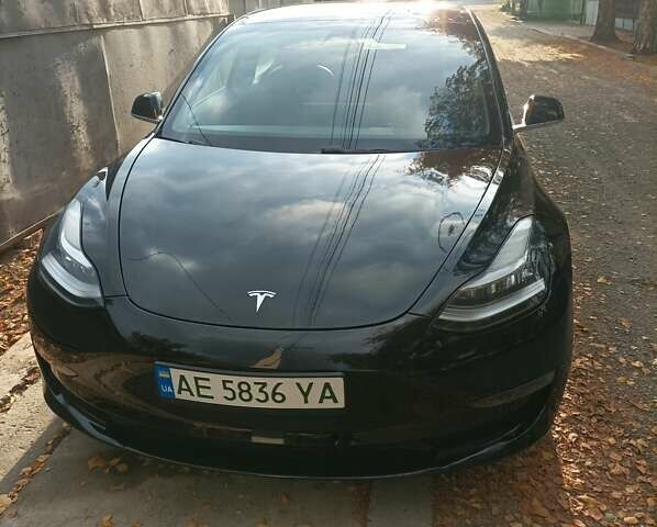 Черный Тесла Модель 3, объемом двигателя 0 л и пробегом 260 тыс. км за 13800 $, фото 4 на Automoto.ua