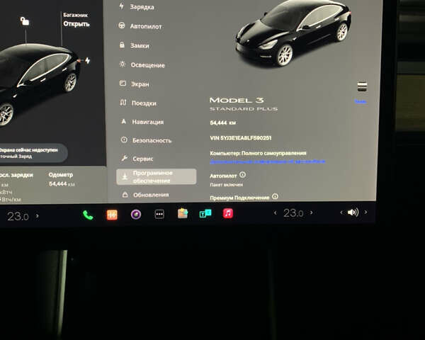 Черный Тесла Модель 3, объемом двигателя 0 л и пробегом 88 тыс. км за 17500 $, фото 1 на Automoto.ua