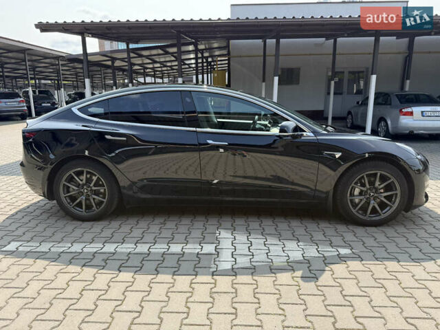 Черный Тесла Модель 3, объемом двигателя 0 л и пробегом 135 тыс. км за 15900 $, фото 4 на Automoto.ua