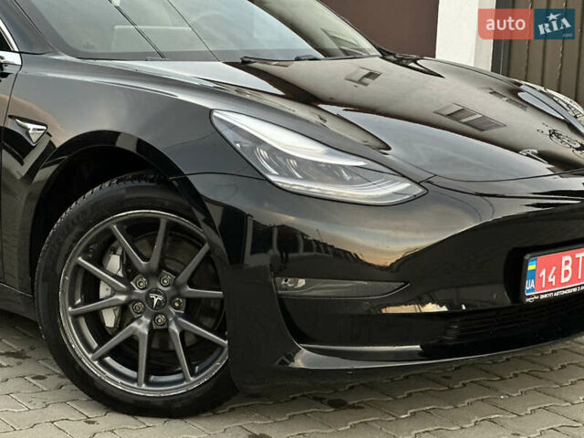 Черный Тесла Модель 3, объемом двигателя 0 л и пробегом 133 тыс. км за 18199 $, фото 51 на Automoto.ua