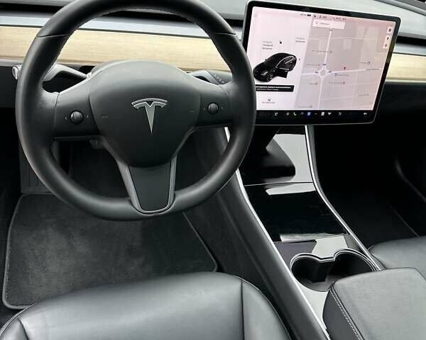Черный Тесла Модель 3, объемом двигателя 0 л и пробегом 172 тыс. км за 16700 $, фото 41 на Automoto.ua
