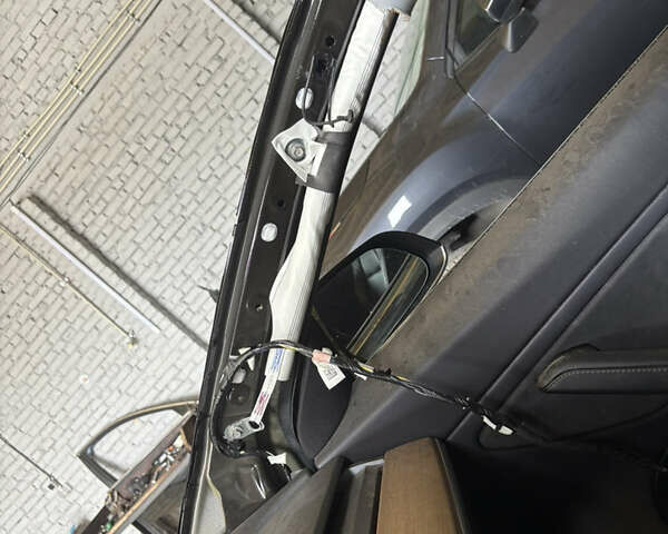 Черный Тесла Модель 3, объемом двигателя 0 л и пробегом 132 тыс. км за 14999 $, фото 39 на Automoto.ua