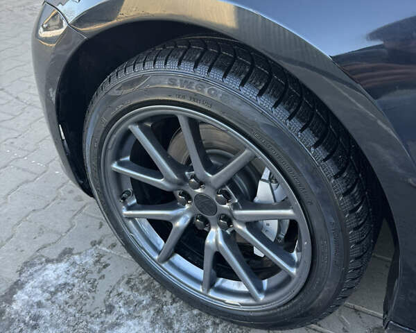 Чорний Тесла Модель 3, об'ємом двигуна 0 л та пробігом 98 тис. км за 17500 $, фото 11 на Automoto.ua