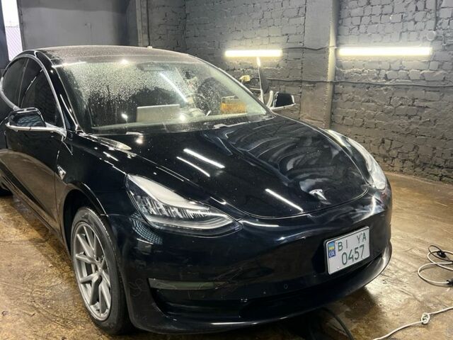 Черный Тесла Модель 3, объемом двигателя 0 л и пробегом 180 тыс. км за 16000 $, фото 5 на Automoto.ua