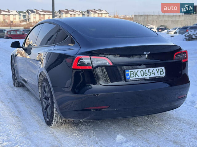Чорний Тесла Модель 3, об'ємом двигуна 0 л та пробігом 77 тис. км за 14500 $, фото 36 на Automoto.ua
