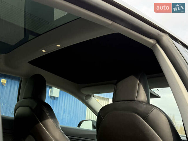 Чорний Тесла Модель 3, об'ємом двигуна 0 л та пробігом 152 тис. км за 17000 $, фото 18 на Automoto.ua