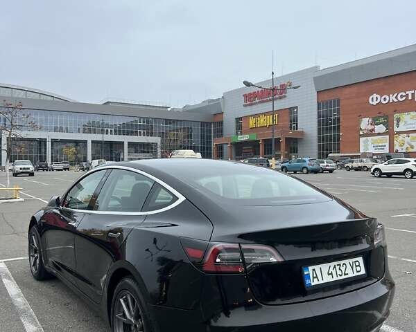 Тесла Модель 3 2019 у Ирпене на Automoto.ua Чорний Тесла Модель 3, об'ємом двигуна 0 л та пробігом 115 тис. км за 16000 $, фото 7 на Automoto.ua