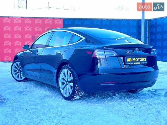 Черный Тесла Модель 3, объемом двигателя 0 л и пробегом 80 тыс. км за 19000 $, фото 25 на Automoto.ua