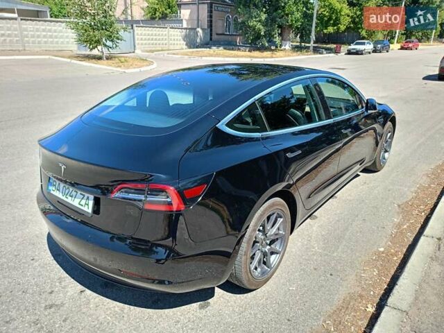 Черный Тесла Модель 3, объемом двигателя 0 л и пробегом 49 тыс. км за 21600 $, фото 10 на Automoto.ua