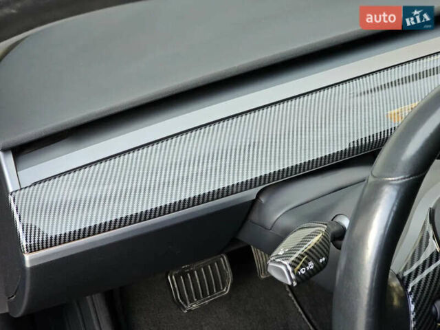 Черный Тесла Модель 3, объемом двигателя 0 л и пробегом 97 тыс. км за 20000 $, фото 19 на Automoto.ua