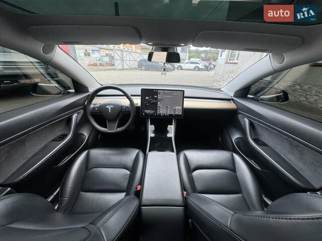 Чорний Тесла Модель 3, об'ємом двигуна 0 л та пробігом 81 тис. км за 15500 $, фото 19 на Automoto.ua