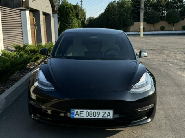 Черный Тесла Модель 3, объемом двигателя 0 л и пробегом 117 тыс. км за 22500 $, фото 1 на Automoto.ua