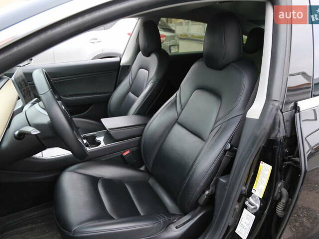 Черный Тесла Модель 3, объемом двигателя 0 л и пробегом 159 тыс. км за 17000 $, фото 8 на Automoto.ua