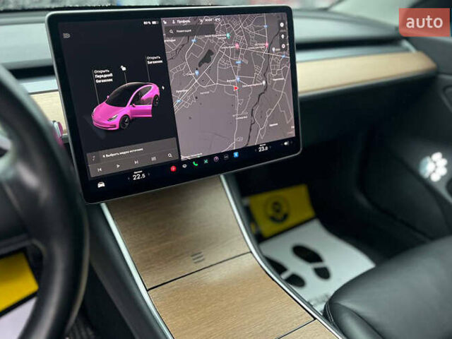 Черный Тесла Модель 3, объемом двигателя 0 л и пробегом 95 тыс. км за 16800 $, фото 15 на Automoto.ua