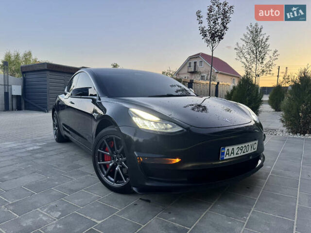 Черный Тесла Модель 3, объемом двигателя 0 л и пробегом 142 тыс. км за 15500 $, фото 24 на Automoto.ua
