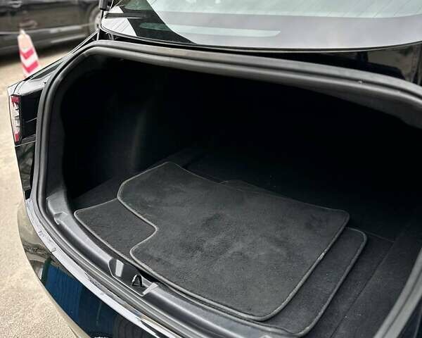 Черный Тесла Модель 3, объемом двигателя 0 л и пробегом 209 тыс. км за 18000 $, фото 43 на Automoto.ua