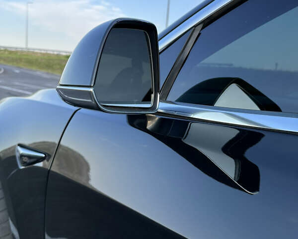 Черный Тесла Модель 3, объемом двигателя 0 л и пробегом 138 тыс. км за 16500 $, фото 17 на Automoto.ua