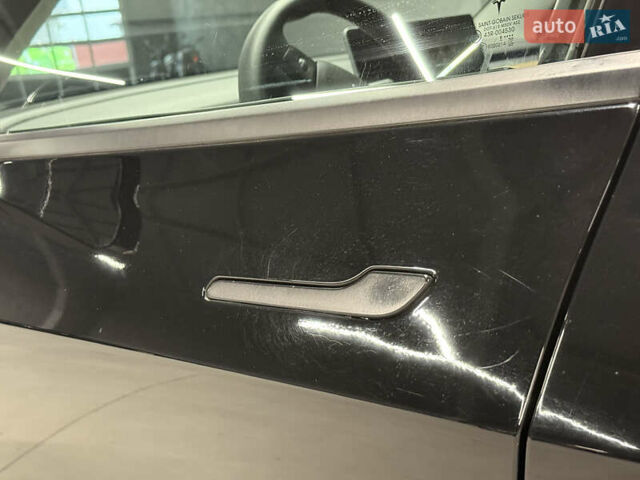 Черный Тесла Модель 3, объемом двигателя 0 л и пробегом 209 тыс. км за 17900 $, фото 14 на Automoto.ua