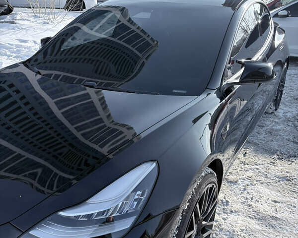 Чорний Тесла Модель 3, об'ємом двигуна 0 л та пробігом 92 тис. км за 19500 $, фото 8 на Automoto.ua