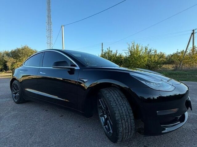 Чорний Тесла Модель 3, об'ємом двигуна 0 л та пробігом 156 тис. км за 14900 $, фото 8 на Automoto.ua