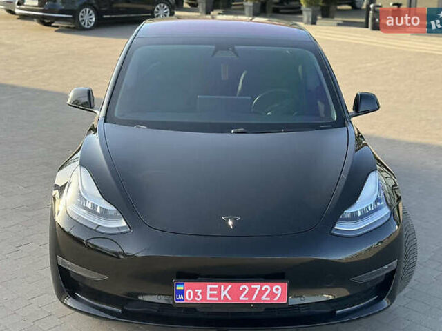 Черный Тесла Модель 3, объемом двигателя 0 л и пробегом 69 тыс. км за 15100 $, фото 2 на Automoto.ua