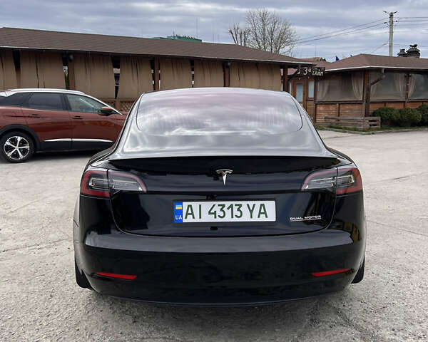Чорний Тесла Модель 3, об'ємом двигуна 0 л та пробігом 61 тис. км за 20900 $, фото 4 на Automoto.ua