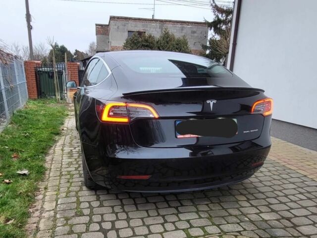 Черный Тесла Модель 3, объемом двигателя 0 л и пробегом 65 тыс. км за 334 $, фото 3 на Automoto.ua