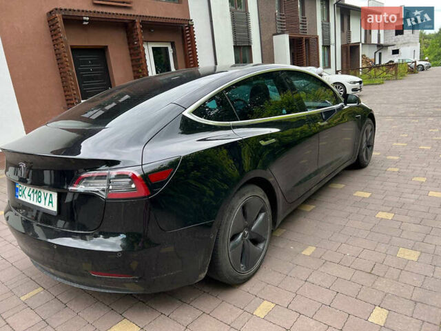 Черный Тесла Модель 3, объемом двигателя 0 л и пробегом 95 тыс. км за 20500 $, фото 5 на Automoto.ua