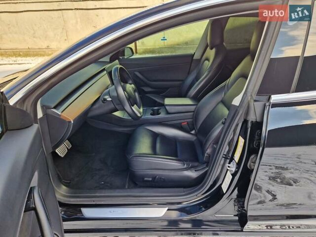 Черный Тесла Модель 3, объемом двигателя 0 л и пробегом 157 тыс. км за 18750 $, фото 20 на Automoto.ua