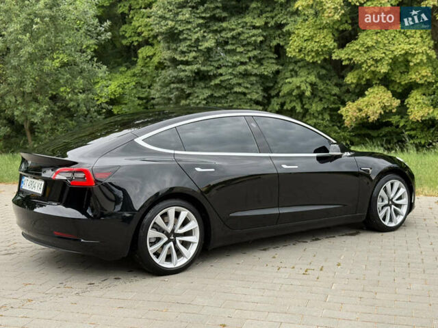 Черный Тесла Модель 3, объемом двигателя 0 л и пробегом 150 тыс. км за 15350 $, фото 3 на Automoto.ua