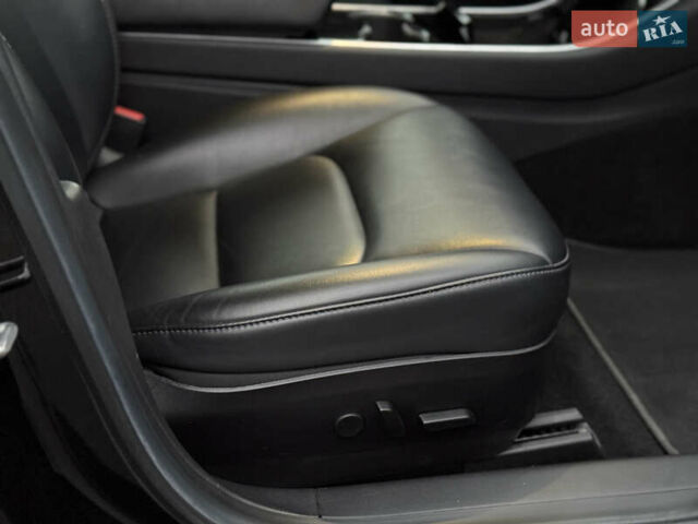 Черный Тесла Модель 3, объемом двигателя 0 л и пробегом 97 тыс. км за 14600 $, фото 24 на Automoto.ua