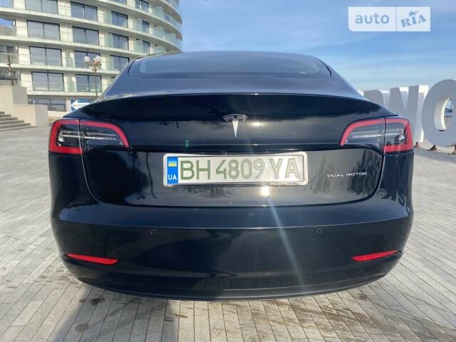 Чорний Тесла Модель 3, об'ємом двигуна 0 л та пробігом 61 тис. км за 24800 $, фото 11 на Automoto.ua