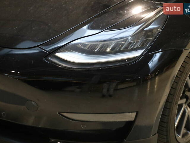 Чорний Тесла Модель 3, об'ємом двигуна 0 л та пробігом 163 тис. км за 15600 $, фото 8 на Automoto.ua