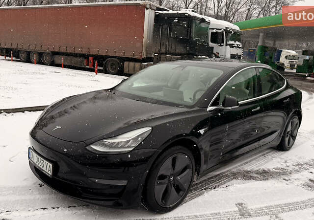 Черный Тесла Модель 3, объемом двигателя 0 л и пробегом 125 тыс. км за 16500 $, фото 2 на Automoto.ua