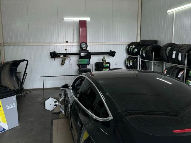 Чорний Тесла Модель 3, об'ємом двигуна 0 л та пробігом 160 тис. км за 17000 $, фото 9 на Automoto.ua