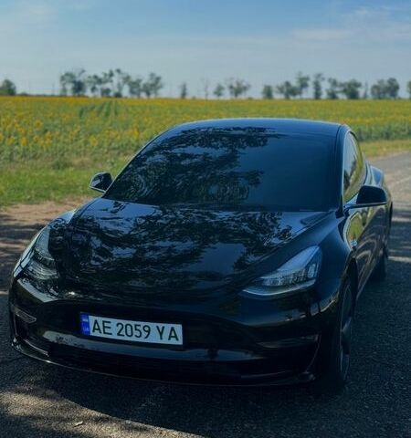 Черный Тесла Модель 3, объемом двигателя 0 л и пробегом 45 тыс. км за 18000 $, фото 13 на Automoto.ua