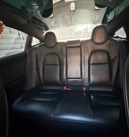 Черный Тесла Модель 3, объемом двигателя 0 л и пробегом 89 тыс. км за 15500 $, фото 3 на Automoto.ua