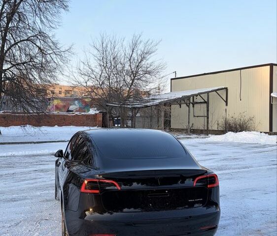 Черный Тесла Модель 3, объемом двигателя 0 л и пробегом 80 тыс. км за 18500 $, фото 9 на Automoto.ua